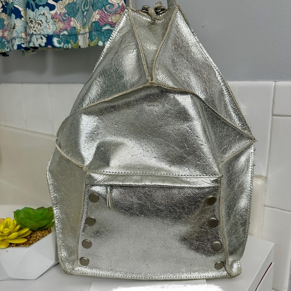 Hammitt Handbags - 🦄 RARE Hammitt Bob in Tetras Silver 🦄 VGUC